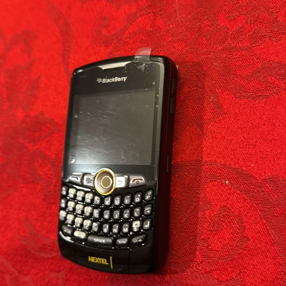 Nextel Blackberry curve 8350i new in box